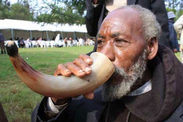 Traditional Kikuyu Muratina Brew